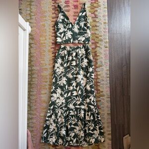 Abercrombie & Fitch co-ord linen blend tiered maxi skirt and matching top Xs/S